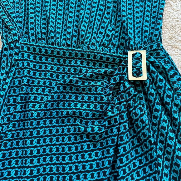 🆕NWT Michael Kors Dress size small - Picture 2 of 4